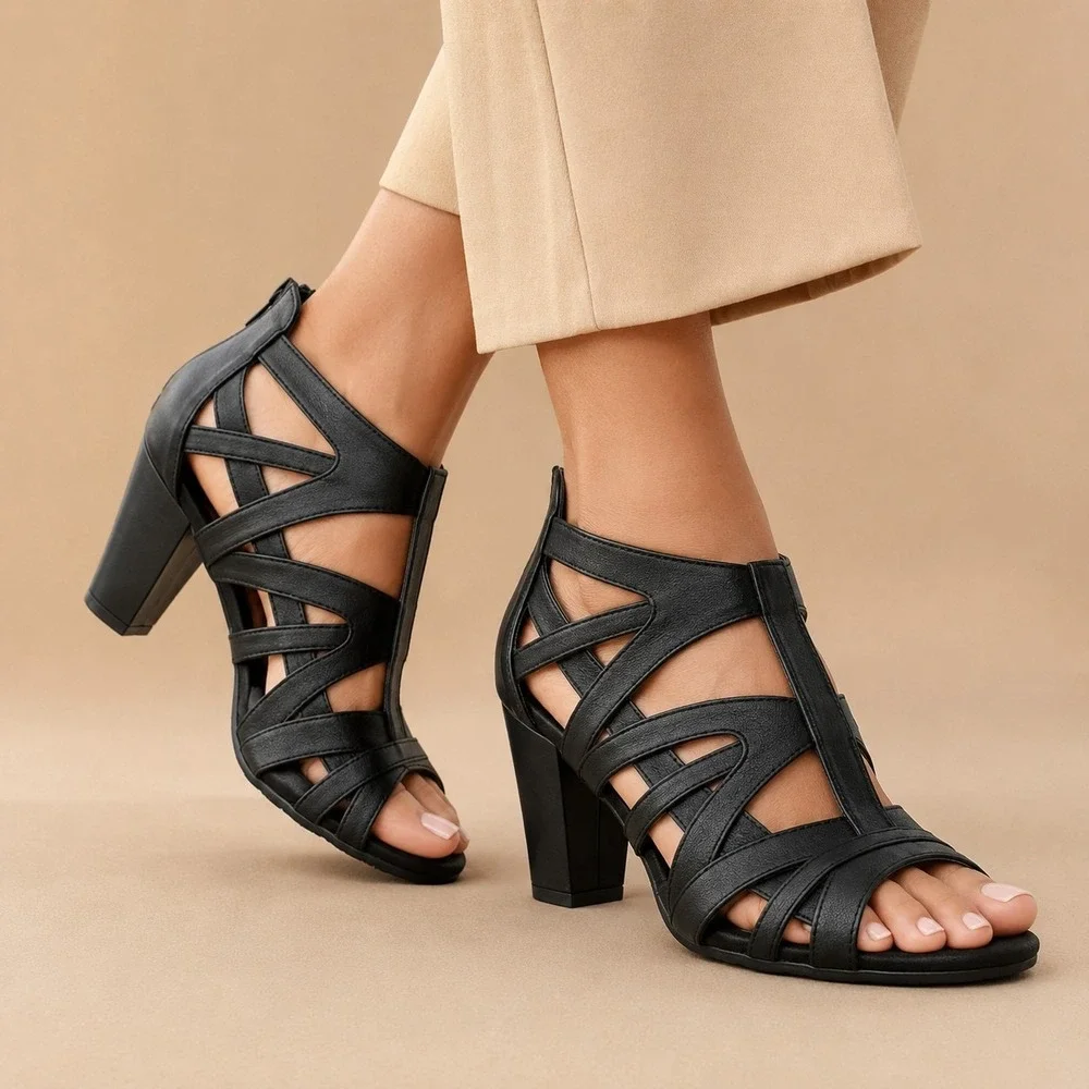 Easy Street Amaze Black Sandals Women's 9M Strappy Minimalist Edgy Block Heels